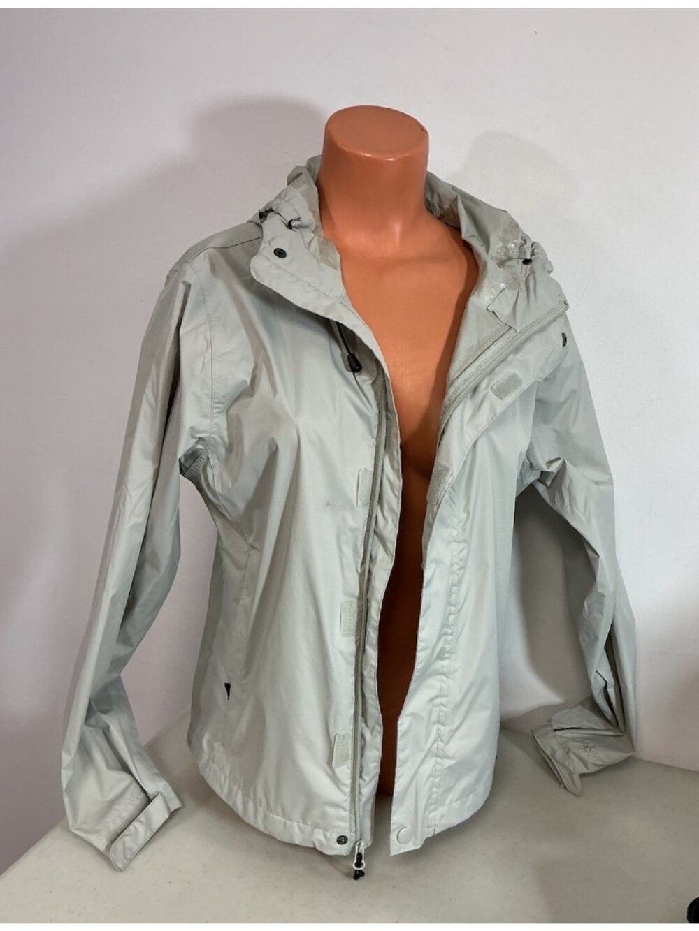 Pulse Rain Jacket Windbreaker Waterproof Womens Medium